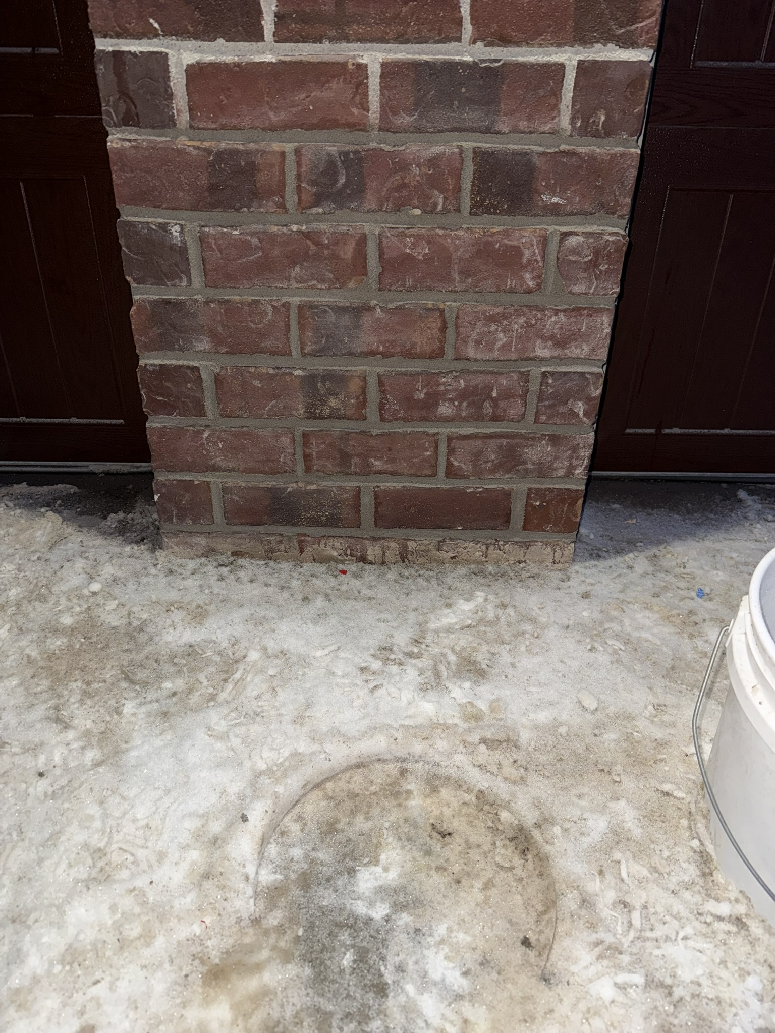 Masonry tuckpointing